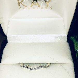 Kay Wedding band, 14k white gold size 7. Box included